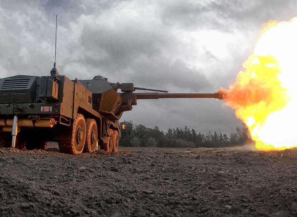 152 MM